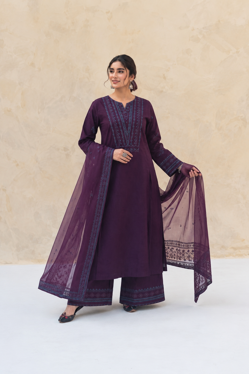 ❤️ Wine Blossom Printed Kurta Set – Classic Charm with Everyday Elegance 🌸✨