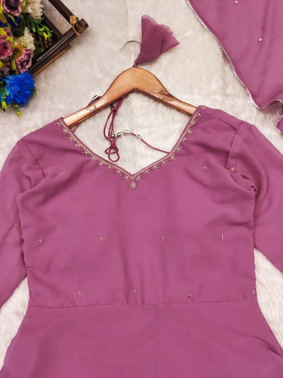 *PLUM HANDWORK ANARKALI 💟🌸✨*